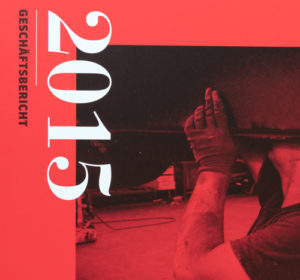 Next<span>traffiQ Geschäftsbericht 2015</span><i>→</i>